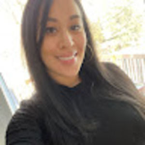 Meet your Posher, Carolina